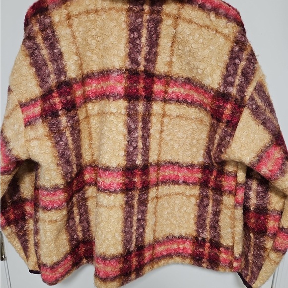 Knox Rose Plaid Teddy Jacket in Pink and Tan - Picture 2 of 5